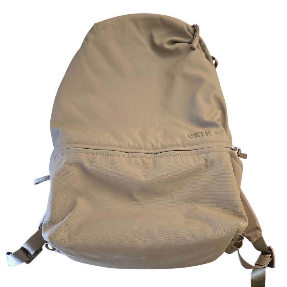 Urth Arkose Versitile Everyday Backpack 20L
